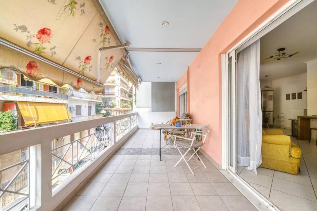 Spacious Family Flat Near Parthenon Free Parking Афины Экстерьер фото