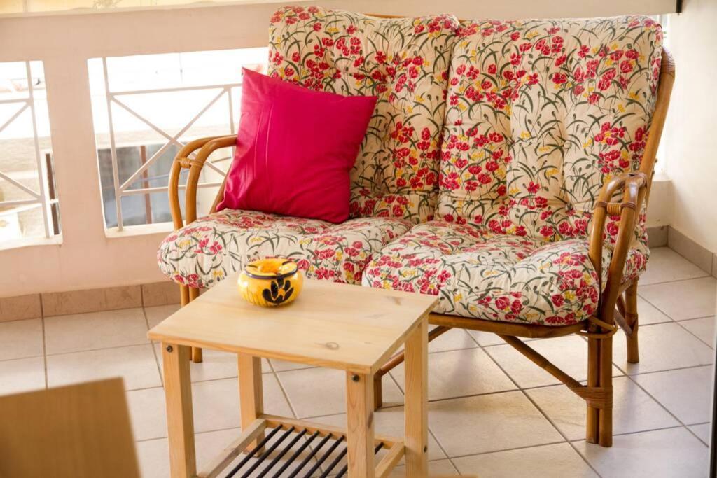 Spacious Family Flat Near Parthenon Free Parking Афины Экстерьер фото