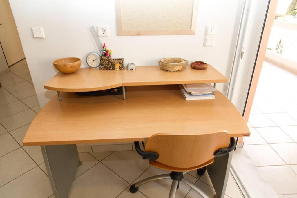 Spacious Family Flat Near Parthenon Free Parking Афины Экстерьер фото