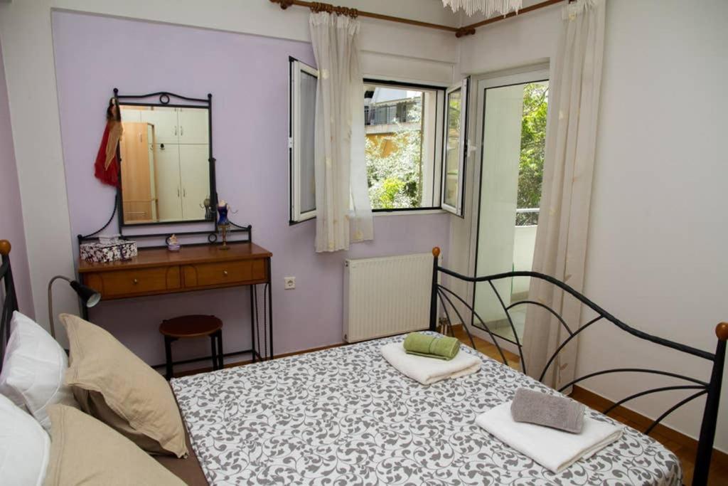 Spacious Family Flat Near Parthenon Free Parking Афины Экстерьер фото