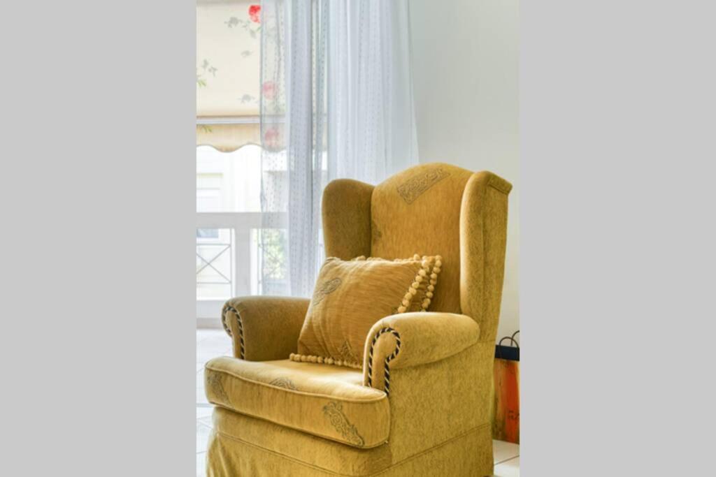 Spacious Family Flat Near Parthenon Free Parking Афины Экстерьер фото