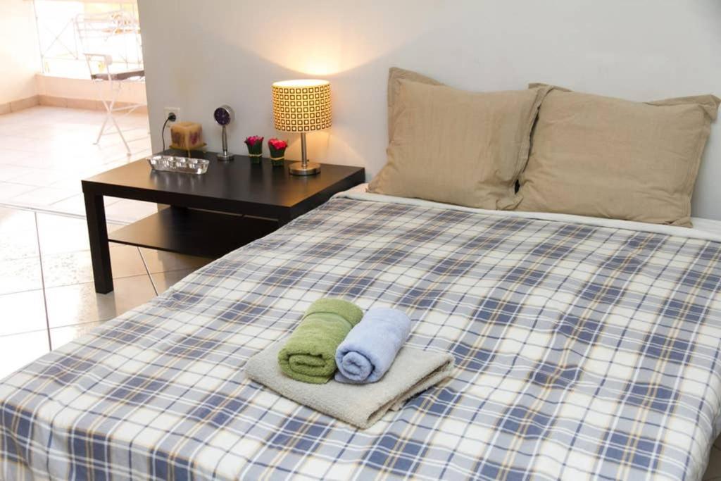 Spacious Family Flat Near Parthenon Free Parking Афины Экстерьер фото