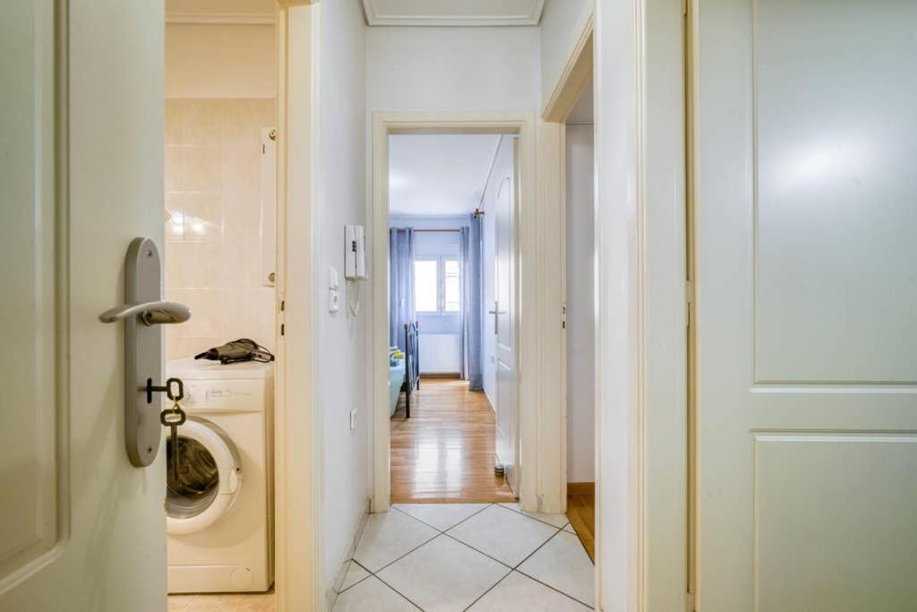 Spacious Family Flat Near Parthenon Free Parking Афины Экстерьер фото