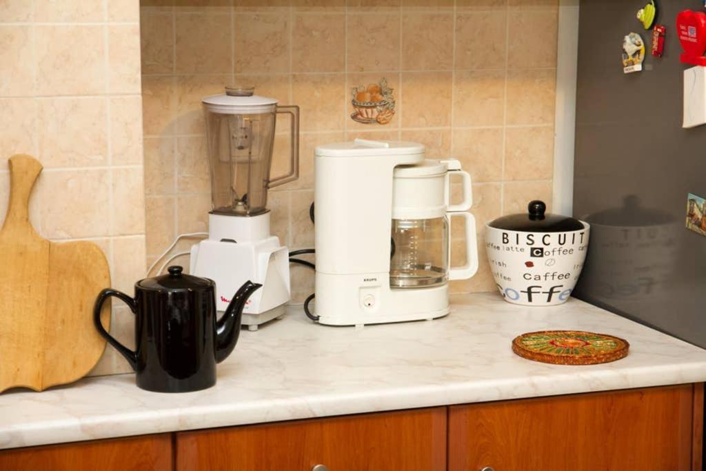 Spacious Family Flat Near Parthenon Free Parking Афины Экстерьер фото